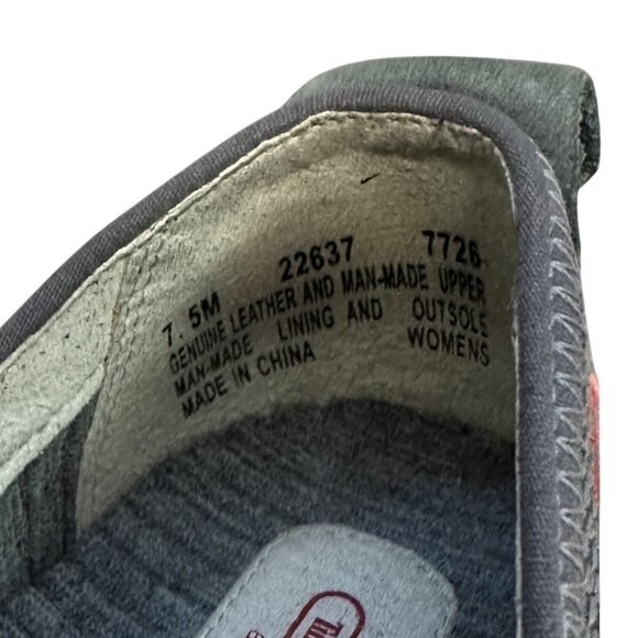 Timberland Gray and Red Women's Sneakers - Picture 9 of 9